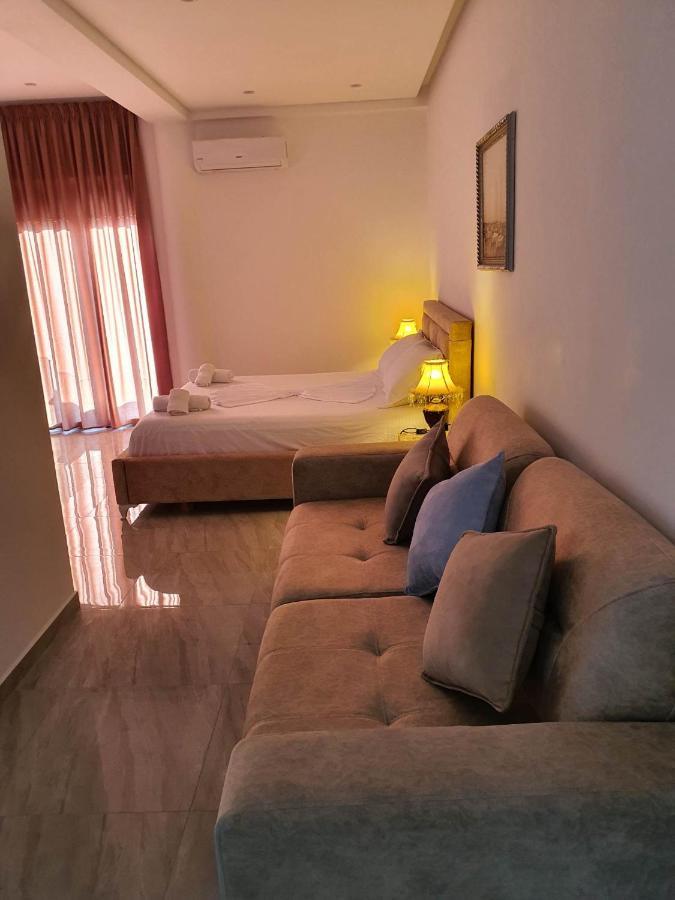 The Sunset View Appartement Sarandë Buitenkant foto